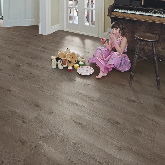 Laminate flooring in Lakeland, Ocala, Ormond Beach, Savannah and Tallahassee